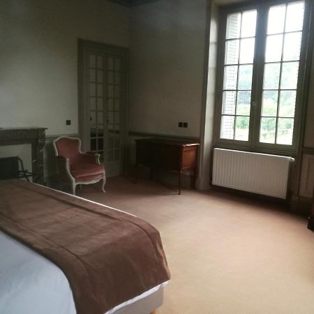 Bed and Breakfast Chateau Sallandrouze Обюсон Екстер'єр фото